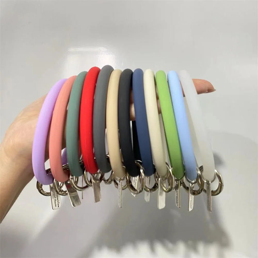 50pcs Universal Mobile Phone Silicone Ring Bracelet Anti Lost Phone Accessories Pendant for iPhone Huawei Samsung Ring Strap
50pcs Universal Mobile Phone Silicone Ring Bracelet Anti Lost Phone Accessories Pendant for iPhone Huawei Samsung Ring Strap