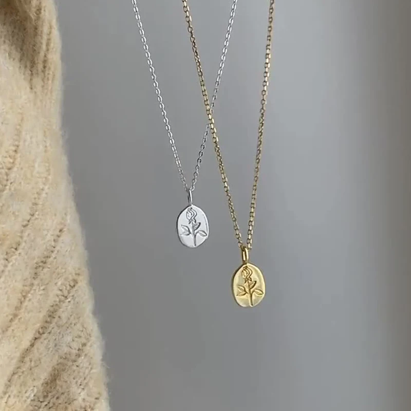 Silver Color Rose Flower Oval Brand Necklace For Women Exquisite Sweater Chain French Accessories Hot Selling Gift
Silver Color Rose Flower Oval Brand Necklace For Women Exquisite Sweater Chain French Accessories Hot Selling Gift