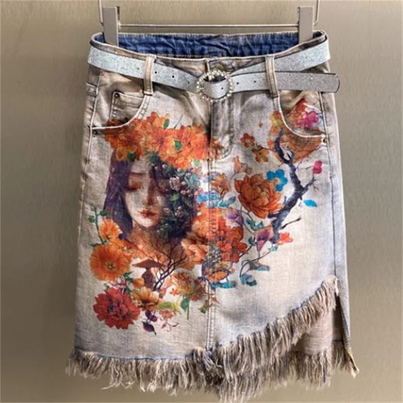 Irregular oblique fringed denim skirt women's fashion stretch print bronzing short skirt
Irregular oblique fringed denim skirt women's fashion stretch print bronzing short skirt