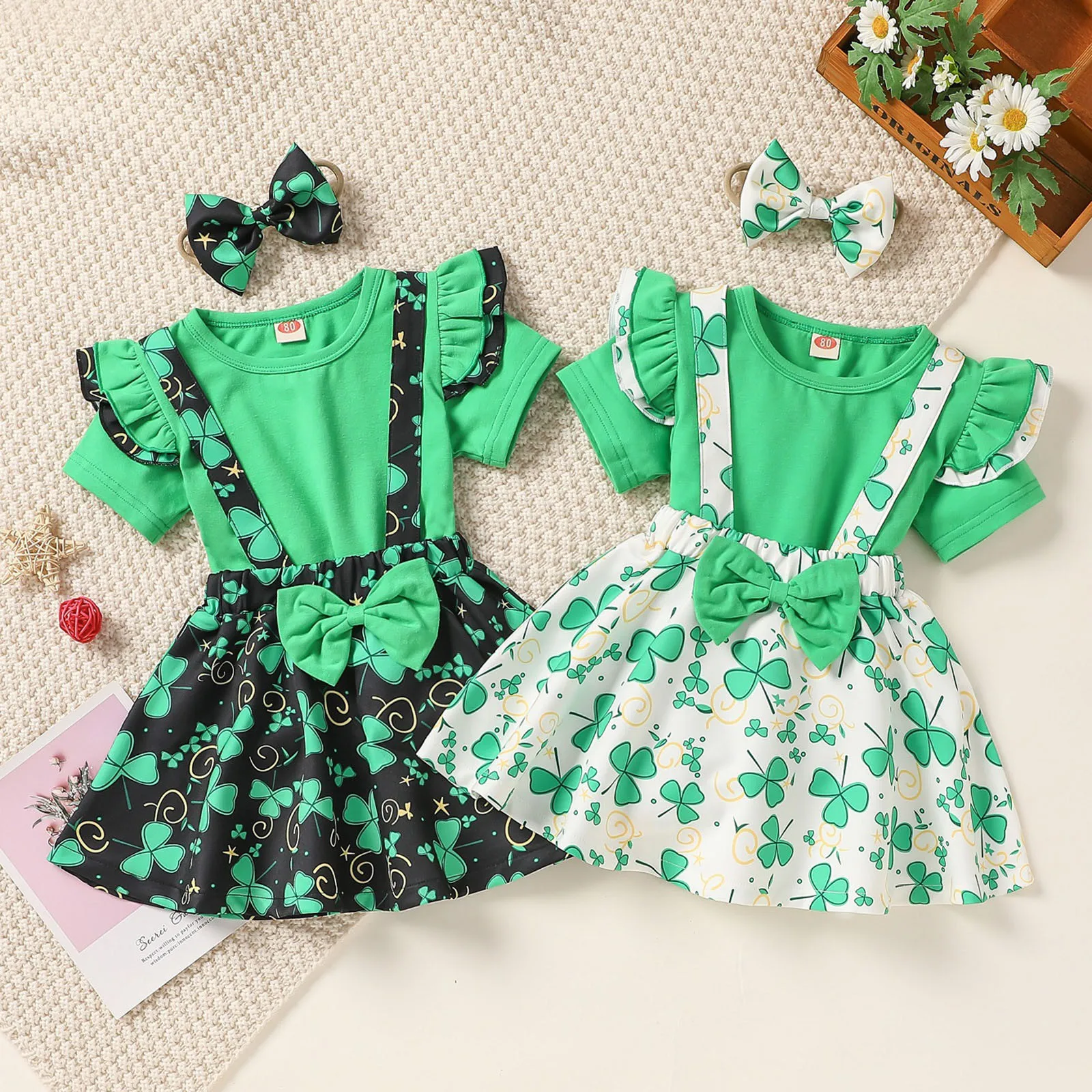 

Baby Girls St.Patrick's Outfits Clover Print Girl Clothing Set Short Sleeve T Shirts Bow Suspenders Skirts Baby Girl Clothes Set