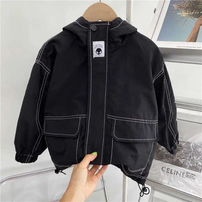 Boys' Coat Autumn and Winter 2022 Autumn New Children's Hoodie Casual Top Handsome Children's Clothing
Boys' Coat Autumn and Winter 2022 Autumn New Children's Hoodie Casual Top Handsome Children's Clothing