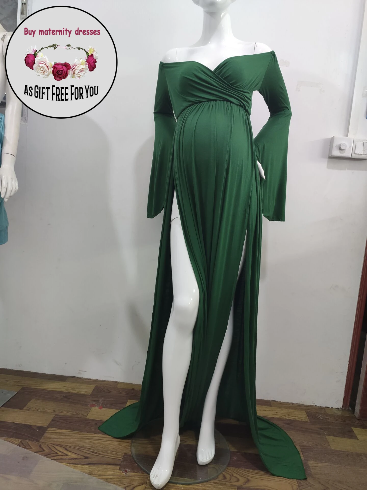 Women Deep V-neck Maternity Dresses for Photography split flare sleeve Pregnancy Dress Maxi Maternity Gown Photo Prop
Women Deep V-neck Maternity Dresses for Photography split flare sleeve Pregnancy Dress Maxi Maternity Gown Photo Prop