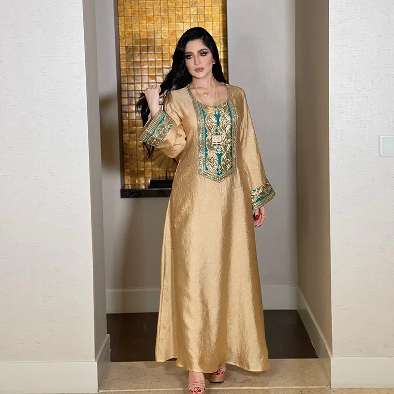 Gorgeous Party Style New Abaya Gold Embroidery Sequin Muslim Robe Dress Stain Long Dress Robe Femme Musulmane All Season Suit
Gorgeous Party Style New Abaya Gold Embroidery Sequin Muslim Robe Dress Stain Long Dress Robe Femme Musulmane All Season Suit