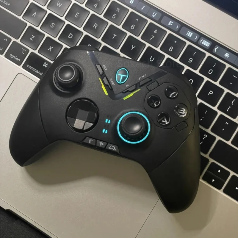 Игровой контроллер ThundeRobot G70 Capricorn, трехрежимный беспроводной Bluetooth Электронный Спортивный геймпад с линейным триггером для Switch Steam
Игровой контроллер ThundeRobot G70 Capricorn, трехрежимный беспроводной Bluetooth Электронный Спортивный геймпад с линейным триггером для Switch Steam