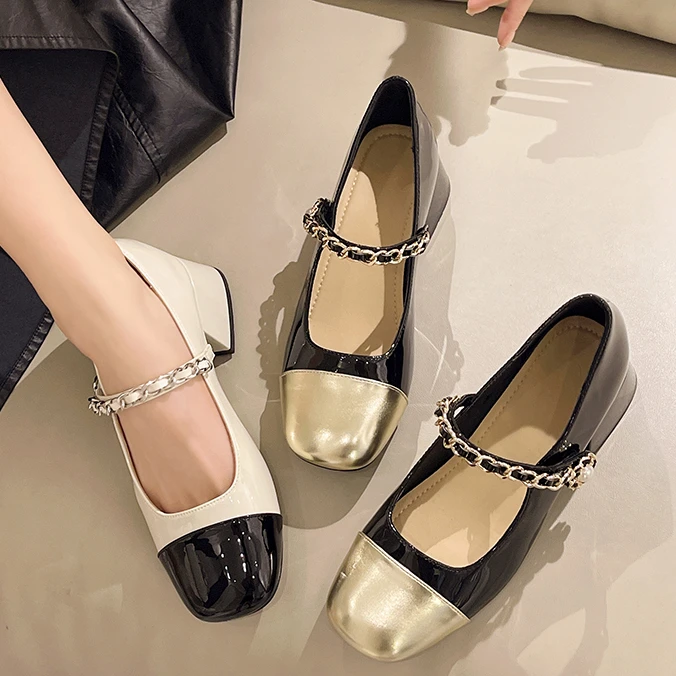 Vintage High Heels Shoes for Women 2023 Platform Pumps Woman Metal Chain Decorate Shoes Female Round Toe Square Heel Shoes
Vintage High Heels Shoes for Women 2023 Platform Pumps Woman Metal Chain Decorate Shoes Female Round Toe Square Heel Shoes