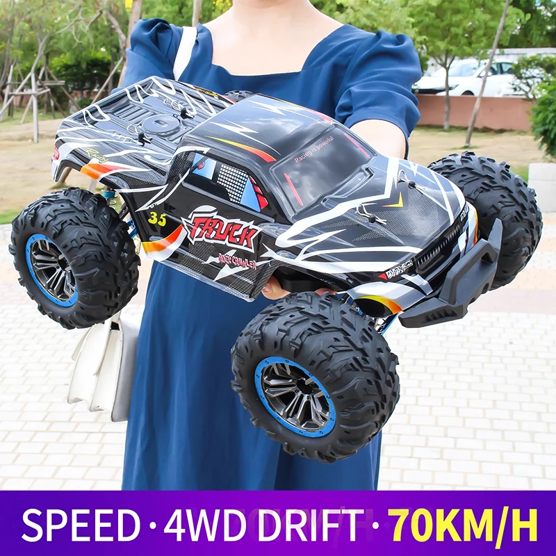 XLF F19A RC Car 1/10 4WD 70km/h 2.4GHz Brushless High-speed Off-road Car High Speed RC Racing Car Remote Control Car
XLF F19A RC Car 1/10 4WD 70km/h 2.4GHz Brushless High-speed Off-road Car High Speed RC Racing Car Remote Control Car