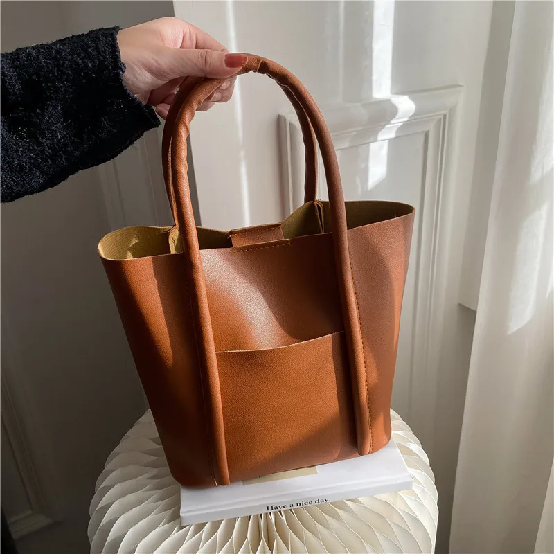 Women Bag Bucket Bag PU Leather Handbag Versatile Casual Tote Fashion Messenger Bags Simple Atmospheric Shoulder Bag Wallet
Women Bag Bucket Bag PU Leather Handbag Versatile Casual Tote Fashion Messenger Bags Simple Atmospheric Shoulder Bag Wallet