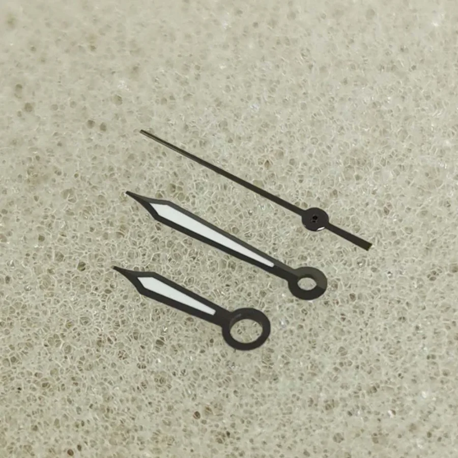 New Modified Watch Accessories Hands Green Luminous Black Edge Needle Suitable for Japanese NH35/36/4R/7S Movement Repair Parts
New Modified Watch Accessories Hands Green Luminous Black Edge Needle Suitable for Japanese NH35/36/4R/7S Movement Repair Parts