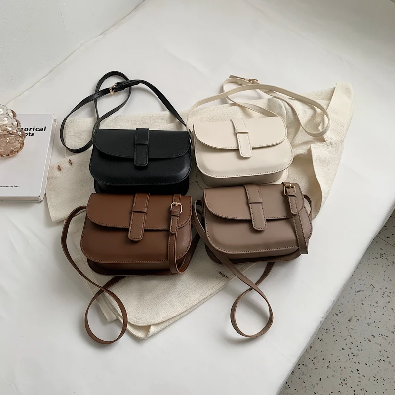 Solid color Leather Saddle Crossbody Bags for Women 2022 Trend Brand Luxury Shoulder Bag High Quality Female Handbags and Purses
Solid color Leather Saddle Crossbody Bags for Women 2022 Trend Brand Luxury Shoulder Bag High Quality Female Handbags and Purses