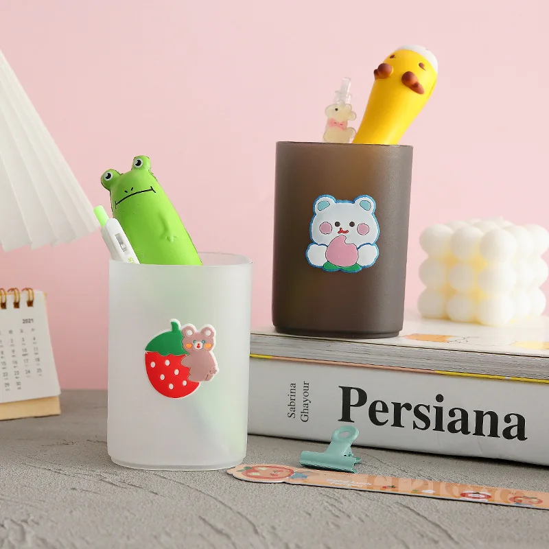 Creative Desktop Pen Holder Fashion Cartoon Stationery Storage Bucket Office Pen Holder Personalized Student Stationery
Creative Desktop Pen Holder Fashion Cartoon Stationery Storage Bucket Office Pen Holder Personalized Student Stationery