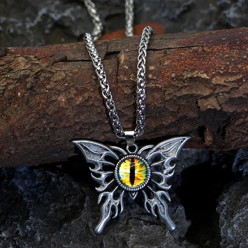 Trendy Retro Horror Yellow Eyes Butterfly Pendant Necklace Charm Men's Necklace New Hip Hop Punk Jewelry Accessories Party Gifts
Trendy Retro Horror Yellow Eyes Butterfly Pendant Necklace Charm Men's Necklace New Hip Hop Punk Jewelry Accessories Party Gifts