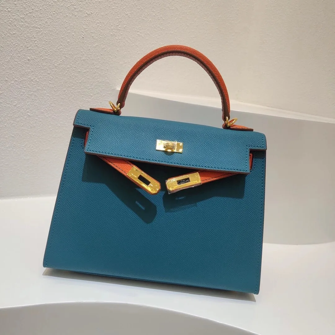 New leather famous design bag contrast color fashion single shoulder diagonal bag fashion women's bag 2022 handbag
New leather famous design bag contrast color fashion single shoulder diagonal bag fashion women's bag 2022 handbag