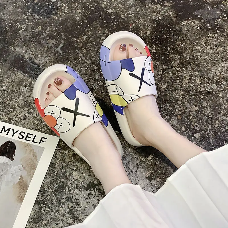 2022 Summer Cute Women Slippers Outdoor Wear New Sesame Street Trendy Beach Shoes Slides for Men Flip Flops Sandals for Women
2022 Summer Cute Women Slippers Outdoor Wear New Sesame Street Trendy Beach Shoes Slides for Men Flip Flops Sandals for Women