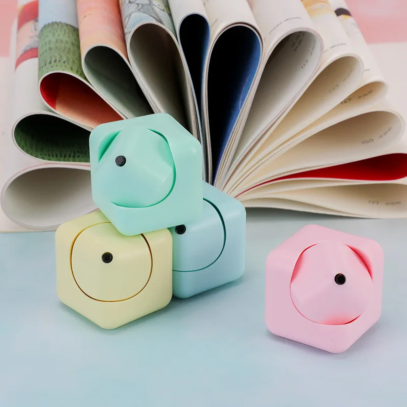 Вертушка-Спиннер, игрушка-антистресс, гироскоп для взрослых, Спиннеры для пальцев, веселые игрушки для снятия стресса, подарки для детей
Вертушка-Спиннер, игрушка-антистресс, гироскоп для взрослых, Спиннеры для пальцев, веселые игрушки для снятия стресса, подарки для детей