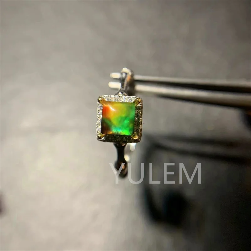 YULEM Natural Colorful Ammonite Ammolite Green Gemstone Adjustable Ring 5x5mm 925 Sterling Silver Fashion Square Ring AAAAAA
YULEM Natural Colorful Ammonite Ammolite Green Gemstone Adjustable Ring 5x5mm 925 Sterling Silver Fashion Square Ring AAAAAA