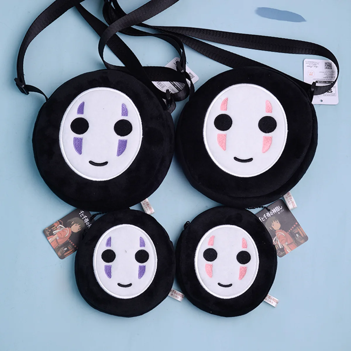 Привлекательная подвеска без лица с изображением человека из мультфильма «Человек без лица», милая плюшевая Сумка-Кроссбоди, кошелек для монет 
Привлекательная подвеска без лица с изображением человека из мультфильма «Человек без лица», милая плюшевая Сумка-Кроссбоди, кошелек для монет