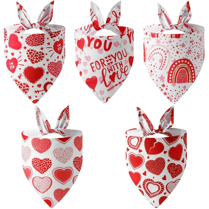 Женский треугольный шарф для маленьких собак
Женский треугольный шарф для маленьких собак