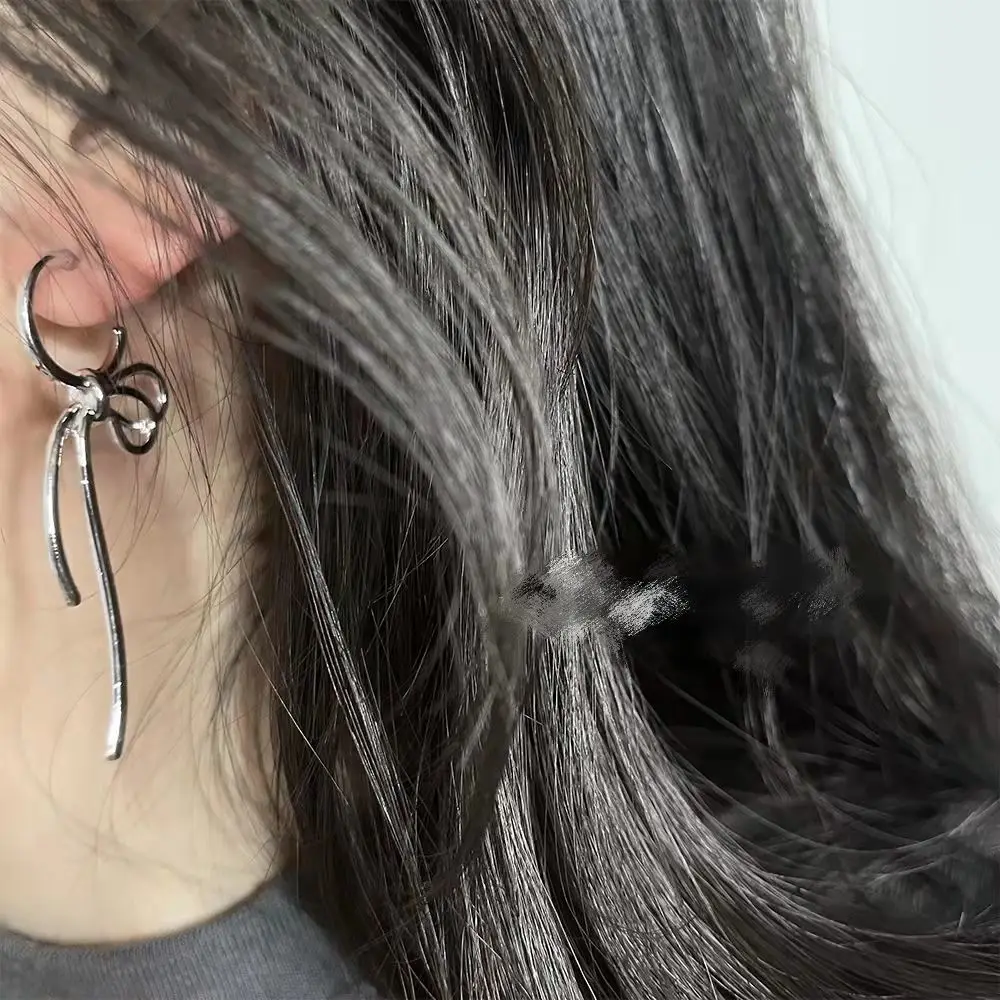 2022 New Sweet Cool Metal Bow Tassel Earring for Woman Fashion Metal Knot Dangle Earrings Y2K Jewelry Wholesale Gift Charm
2022 New Sweet Cool Metal Bow Tassel Earring for Woman Fashion Metal Knot Dangle Earrings Y2K Jewelry Wholesale Gift Charm