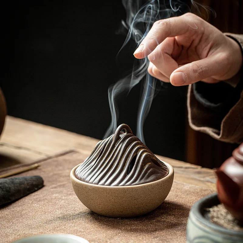 Antique Crude Pottery Creative Handmade Incense Burner Tea Ceremony Space Aromatherapy Burner Zen Buddhist Incense
Antique Crude Pottery Creative Handmade Incense Burner Tea Ceremony Space Aromatherapy Burner Zen Buddhist Incense