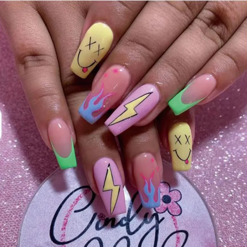 24pcs Green French Coffin False Nail Tips Blue Flame Press On Nails Smile Face Lighting Design Fashion Stick On Fingernails
24pcs Green French Coffin False Nail Tips Blue Flame Press On Nails Smile Face Lighting Design Fashion Stick On Fingernails