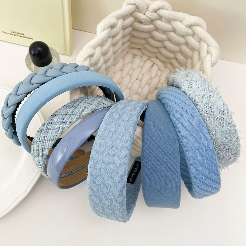 Fresh Blue Girl Headband Hair Accessories French Blue Sponge Hair Hoop Wash Face Wide Hairbands Glossy Twill Head Hoop Headdress
Fresh Blue Girl Headband Hair Accessories French Blue Sponge Hair Hoop Wash Face Wide Hairbands Glossy Twill Head Hoop Headdress