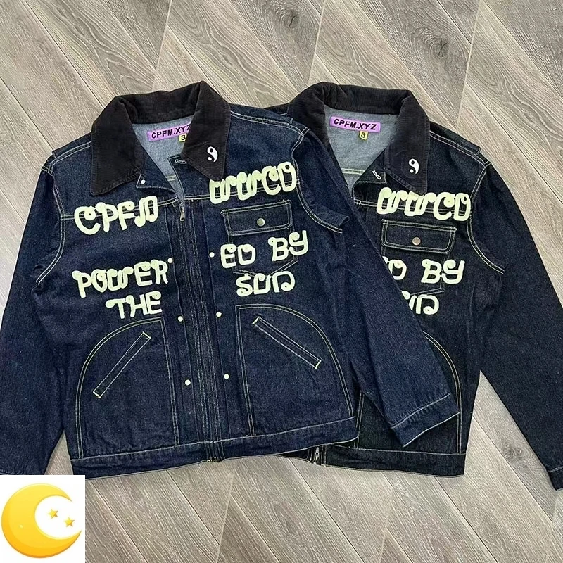 2023 Pink Tag CPFM.XYZ Denim Jeans Jacket Men Women 1:1 Embroidery Powered By The Sun Text Logo Streetwear Kanye Jackets
2023 Pink Tag CPFM.XYZ Denim Jeans Jacket Men Women 1:1 Embroidery Powered By The Sun Text Logo Streetwear Kanye Jackets