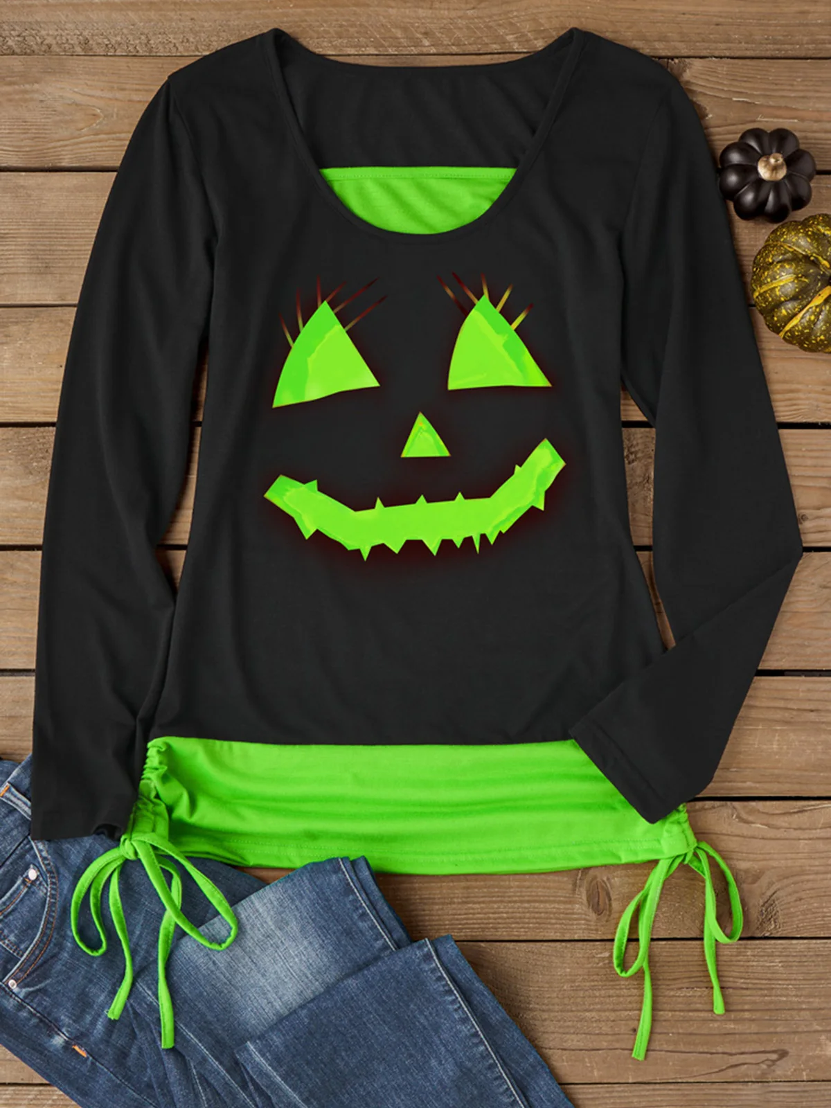 2023 Autumn Winter Halloween Pumpkin Face Drawstring Fake Two-Piece Blouse Women Minimalist Lady Playful Casual Loose Y2K Tops
2023 Autumn Winter Halloween Pumpkin Face Drawstring Fake Two-Piece Blouse Women Minimalist Lady Playful Casual Loose Y2K Tops
