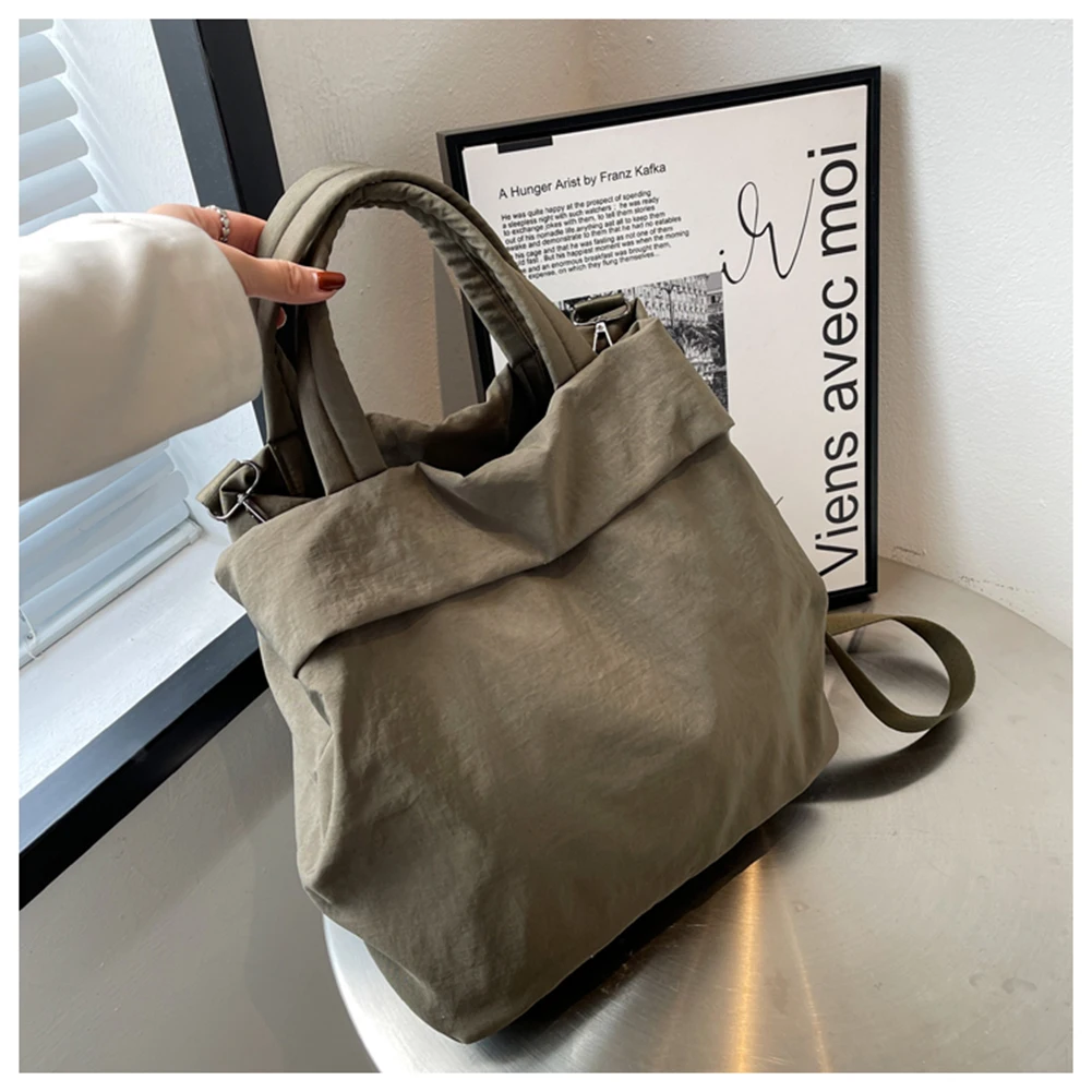 Сумка через плечо женская, водонепроницаемая, 2022 
Сумка через плечо женская, водонепроницаемая, 2022