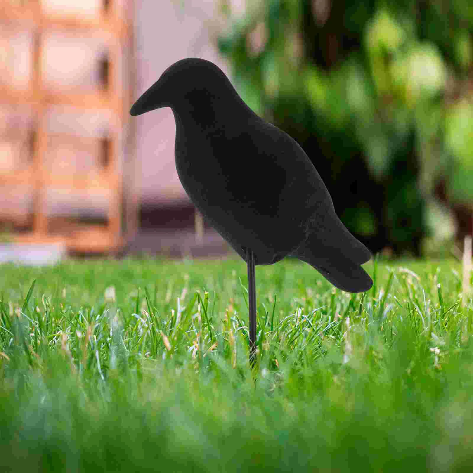 Garden Crow Statue Fake Crow Model Bird Scare Ornament Plastic Crow Prop Crow Adornment
Garden Crow Statue Fake Crow Model Bird Scare Ornament Plastic Crow Prop Crow Adornment