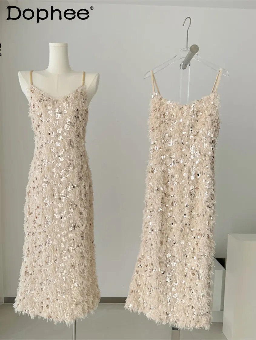 Heavy Embroidery Sequins Plush Suspender Dress Women Autumn Winter High-Grade Jacquard Embroidered Birthday Banquet Party Dress
Heavy Embroidery Sequins Plush Suspender Dress Women Autumn Winter High-Grade Jacquard Embroidered Birthday Banquet Party Dress