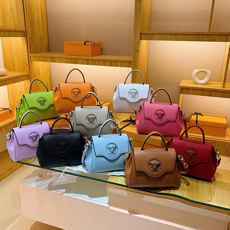 

Bags2023 New Bag Solid Color Large Capacity Handbag High end Fashion Banquet Bag High end Atmosphere Women's Bag Tide