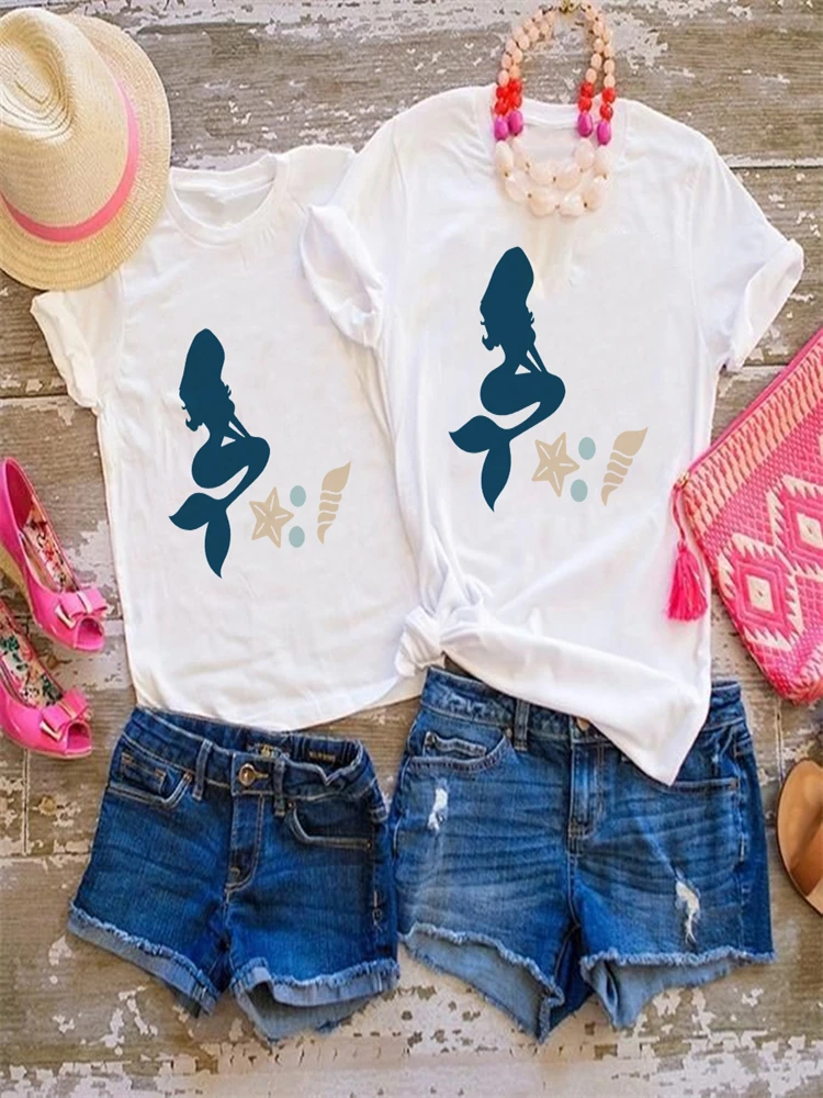 Disney Family Look Outfits White Harajuku Style Clothes The Little Mermaid Series Silhouettes Print Parent Child T Shirts Trendy
Disney Family Look Outfits White Harajuku Style Clothes The Little Mermaid Series Silhouettes Print Parent Child T Shirts Trendy