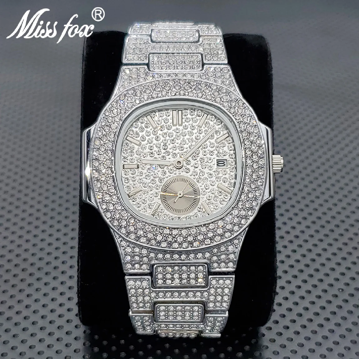 Top Brand Luxury Men Watch Fashion Silver Stainess Steel Full Diamond Quartz Watches Hip Hop Rapper Jewelry Wristwatch For Male
Top Brand Luxury Men Watch Fashion Silver Stainess Steel Full Diamond Quartz Watches Hip Hop Rapper Jewelry Wristwatch For Male