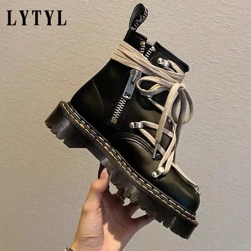 Ankel Boots for Women Chunky Martin Boots Genuine Leather Ladies Platform Motorcycle Boots Botas De Invierno Para Mujer D1-32
Ankel Boots for Women Chunky Martin Boots Genuine Leather Ladies Platform Motorcycle Boots Botas De Invierno Para Mujer D1-32