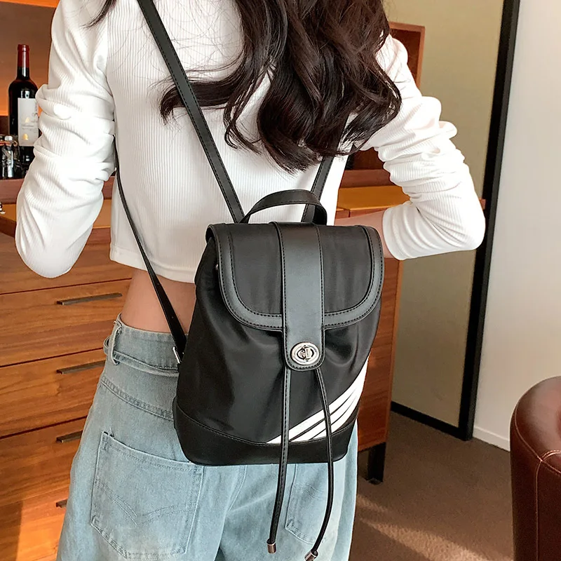 Fashion Trend Casual Travel Backpack Black Textured Oxford Backpacks Simple Versatile Shoulder Bag Softback Commuting Storage
Fashion Trend Casual Travel Backpack Black Textured Oxford Backpacks Simple Versatile Shoulder Bag Softback Commuting Storage