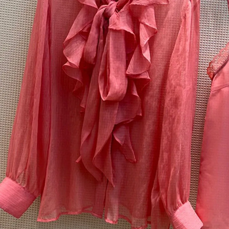 Luxury Long Sleeve Summer Shirts for Women Top Quality Lace Up Collar Oversize Shirt Blouses 2022 Vintage Ruffles Loose Blouses
Luxury Long Sleeve Summer Shirts for Women Top Quality Lace Up Collar Oversize Shirt Blouses 2022 Vintage Ruffles Loose Blouses