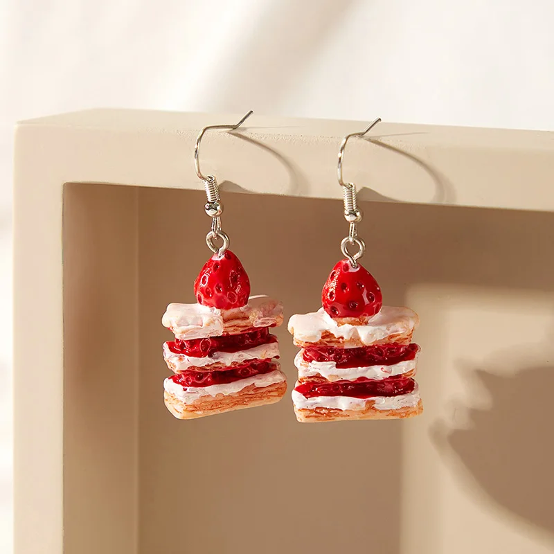 2pcs Creative Women Strawberry Cake Earrings Resin Handmade Cute Sweet Girl Fake Cake Food Drop Earring Ear Jewelry Gifts серьги
2pcs Creative Women Strawberry Cake Earrings Resin Handmade Cute Sweet Girl Fake Cake Food Drop Earring Ear Jewelry Gifts серьги