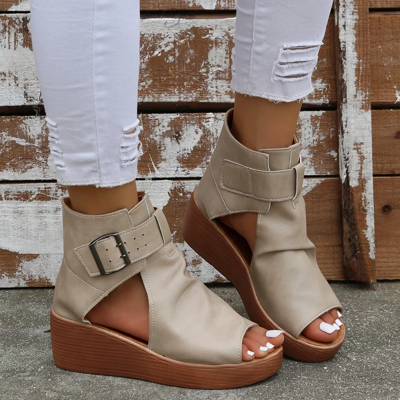Foreign Trade Large Size Sandals 2022 Summer New European and American Wedge Heel Leak Toe Buckle Cross-border Women's Shoes PU
Foreign Trade Large Size Sandals 2022 Summer New European and American Wedge Heel Leak Toe Buckle Cross-border Women's Shoes PU