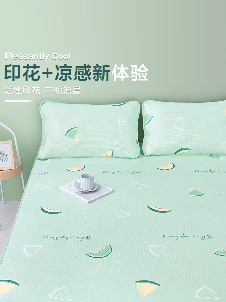 Коврик из ледяного шелка, набор из трех предметов для сна без одежды, летний коврик для студенческого общежития, летний домашний мягкий ковр...
Коврик из ледяного шелка, набор из трех предметов для сна без одежды, летний коврик для студенческого общежития, летний домашний мягкий ковр...