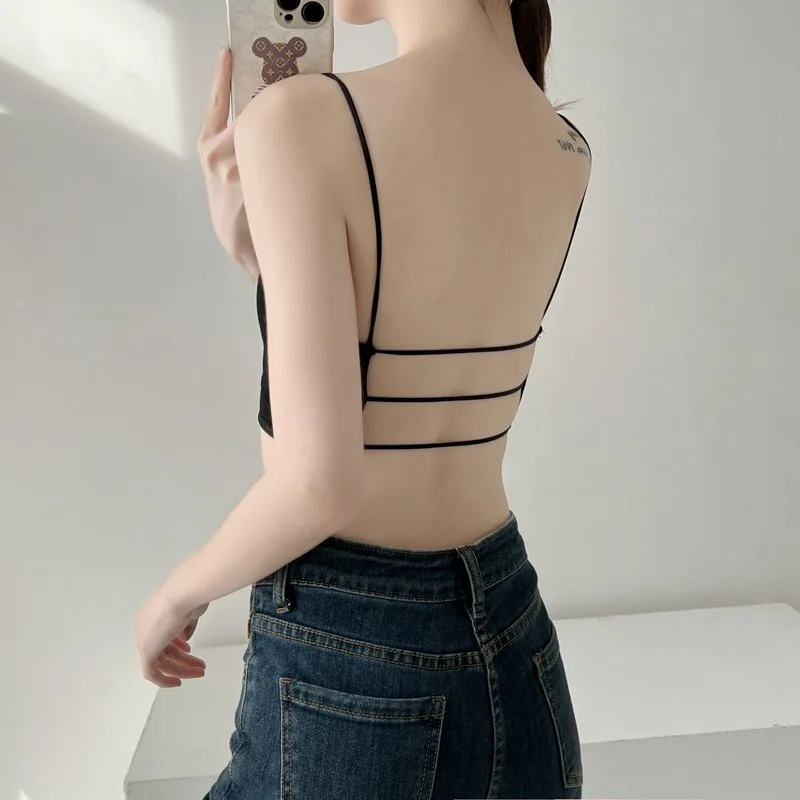 Brassiere wrap brassiere underwear women without steel ring with chest pad thin straps beauty back three bars small vest 
Brassiere wrap brassiere underwear women without steel ring with chest pad thin straps beauty back three bars small vest