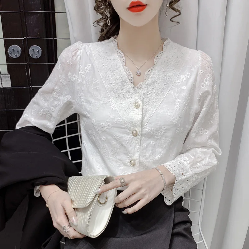 White Lace Shirt Women's Spring 2022 New French Style Light and Familiar V-neck Western-style Small Shirt Long-sleeved Inner Top
White Lace Shirt Women's Spring 2022 New French Style Light and Familiar V-neck Western-style Small Shirt Long-sleeved Inner Top