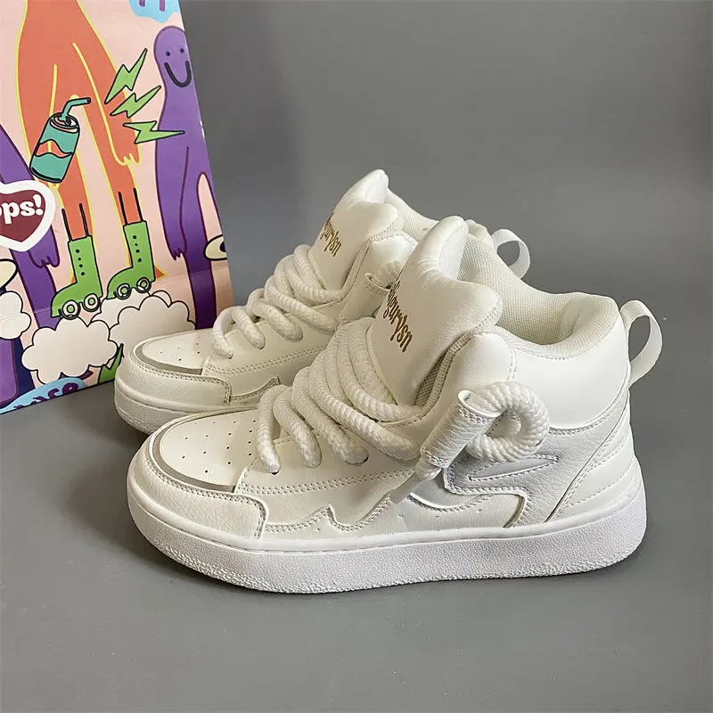 2023 Autumn Street Style Men's Fashion Boots Height Increasing Light Adult Women's Sports Casual Shoes Sneakers
2023 Autumn Street Style Men's Fashion Boots Height Increasing Light Adult Women's Sports Casual Shoes Sneakers