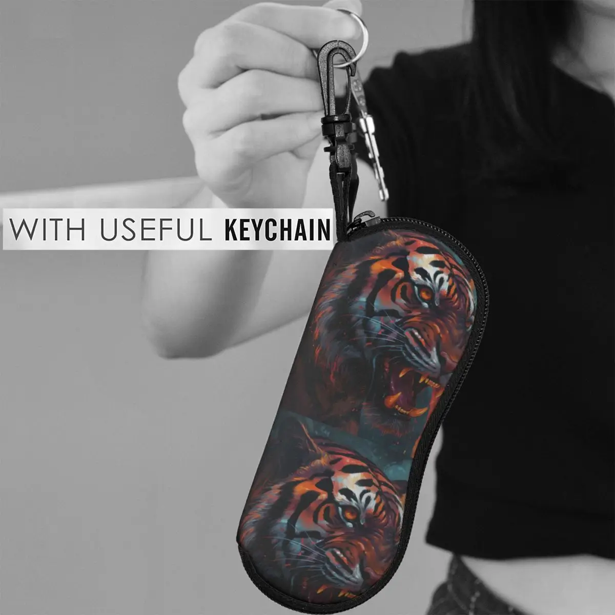 Tiger Vertical Glasses Case Grotesque Fantastic Male Female Original Sunglasses Pouch Convenient Pocket Eyeglasses Organizer
Tiger Vertical Glasses Case Grotesque Fantastic Male Female Original Sunglasses Pouch Convenient Pocket Eyeglasses Organizer