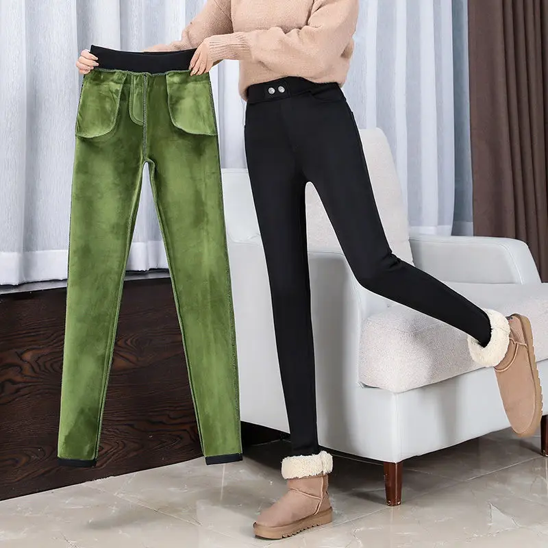 Thick Plush Corduroy Coat Casual Pants Women Warm Autumn and Winter Trousers 2022 High Waist Pencil Pants Trousers Women T316
Thick Plush Corduroy Coat Casual Pants Women Warm Autumn and Winter Trousers 2022 High Waist Pencil Pants Trousers Women T316