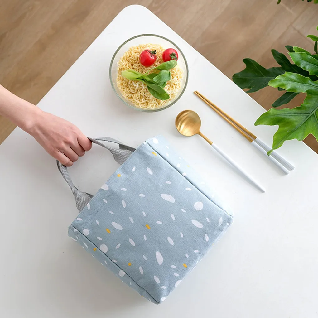Portable Thermal Lunch Bag Food Fresh Drawstring Pouch Office Picnic Drink Cold Insulation Organizer Tote Handbag Insulated Bag
Portable Thermal Lunch Bag Food Fresh Drawstring Pouch Office Picnic Drink Cold Insulation Organizer Tote Handbag Insulated Bag