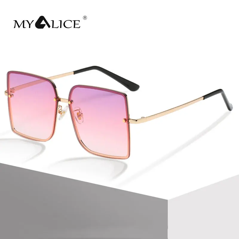 Женские большие солнцезащитные очки MYALICE, дизайнерские модные солнцезащитные очки в металлической оправе, оптовая продажа, женские солнцез...
Женские большие солнцезащитные очки MYALICE, дизайнерские модные солнцезащитные очки в металлической оправе, оптовая продажа, женские солнцез...