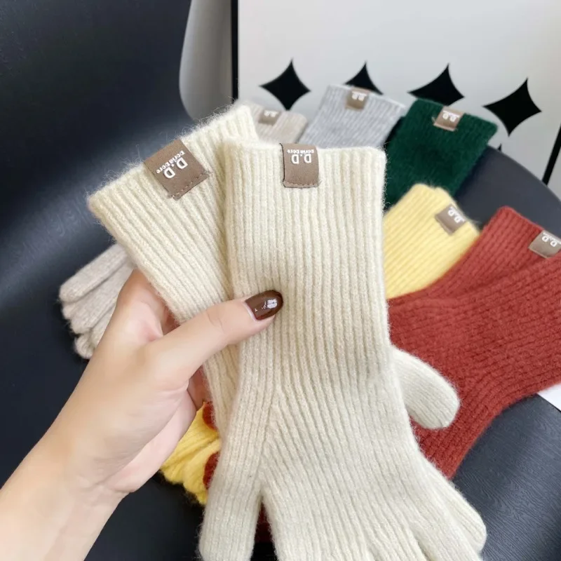 Gloves Touch Screen Gloves for Women Autumn and Winter Warm Non-slip Solid Color Gloves Thickened Unisex Wool Knitted Gloves
Gloves Touch Screen Gloves for Women Autumn and Winter Warm Non-slip Solid Color Gloves Thickened Unisex Wool Knitted Gloves