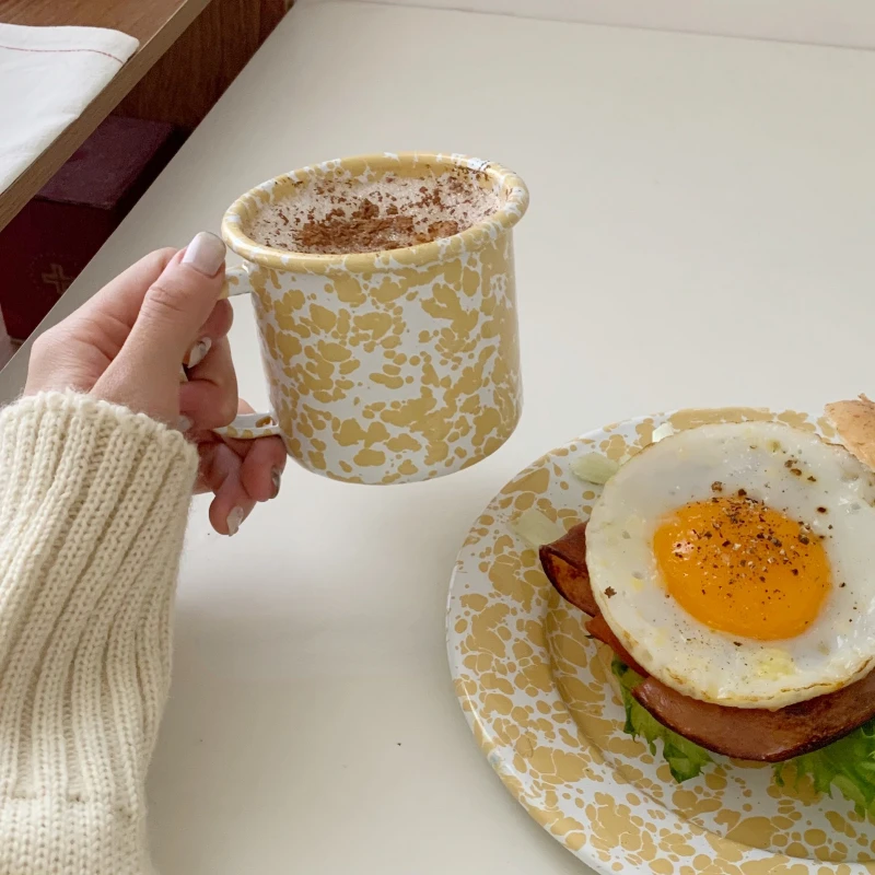 Korean Bloggers' Same Lemon Yellow Cream Enamel Splash Salad Cereal Bowl Enamel Plate Cup Spoon Rice Bowl
Korean Bloggers' Same Lemon Yellow Cream Enamel Splash Salad Cereal Bowl Enamel Plate Cup Spoon Rice Bowl