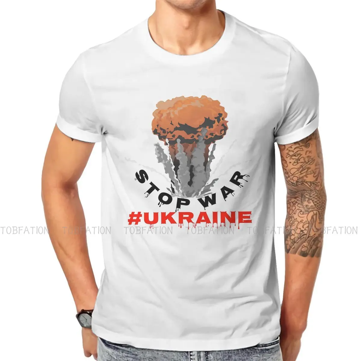 Футболка мужская с надписью «Stop the Wars No War в Украине», «We are Anti War»
Футболка мужская с надписью «Stop the Wars No War в Украине», «We are Anti War»