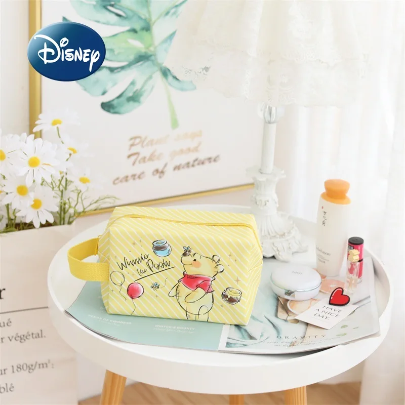 Disney 2022 New Women's Cosmetic Bag Cartoon Cute Fashion Makeup Pouch Large Capacity High Quality Makeup Bag Organizer
Disney 2022 New Women's Cosmetic Bag Cartoon Cute Fashion Makeup Pouch Large Capacity High Quality Makeup Bag Organizer